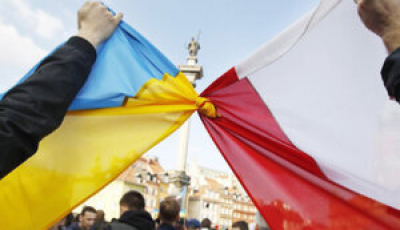 Польща зменшить допомогу для українських біженців: Уряд країни схвалив законопроєкт