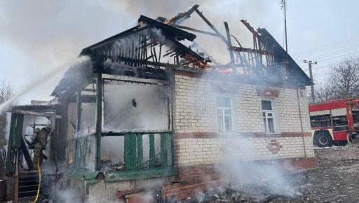 Під Харковом на згарищі будинку виявили мертву жінку.