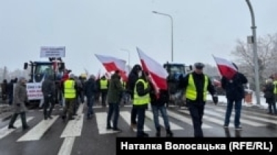 Польські фермери блокують п’ять пунктів пропуску на кордоні з Україною, у чергах 1250 вантажівок – ДПСУ